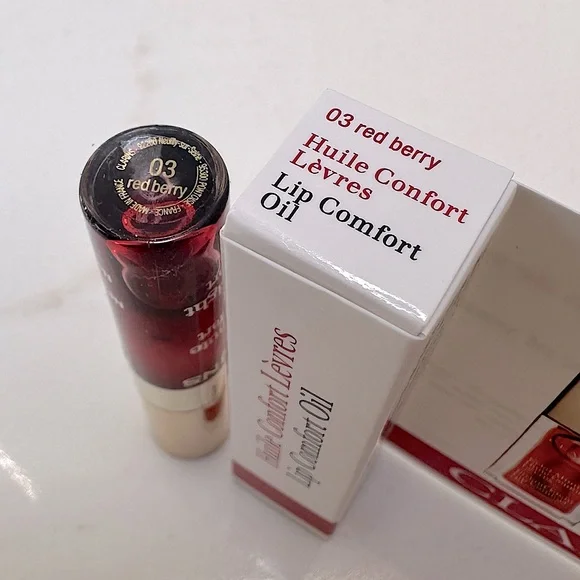 BNIB - Set of 2 Clarins Nourishing Hydrating Mini Lip Comfort Oil in Cherry Red - Picture 12 of 13